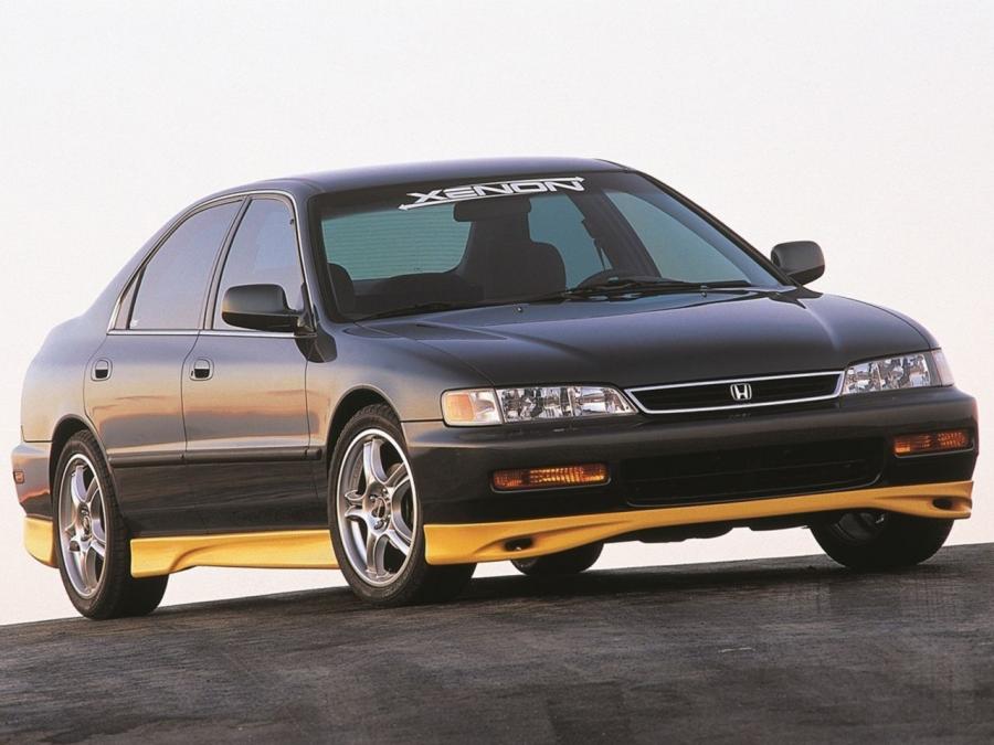 Honda Accord by Xenon '1994